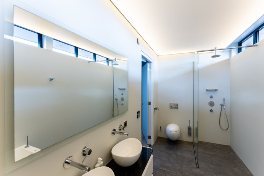 akoestisch spanplafond badkamer